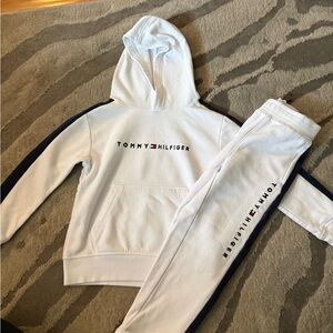 Tommy Hilfiger Kids White and Navy Jogger Set